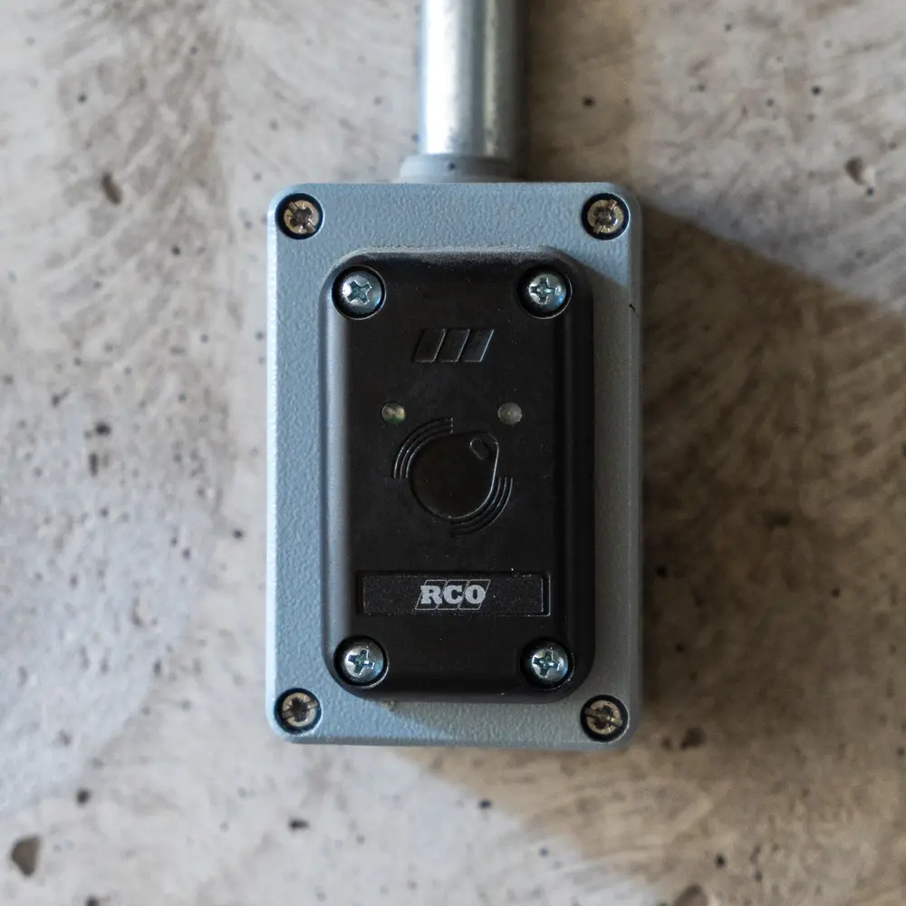 Tag reader for a Torverk Q-Door FX Folding door