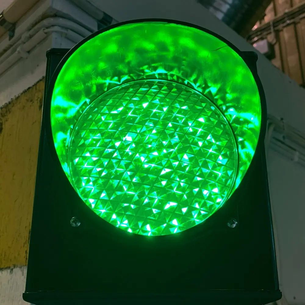 Signal light for door control