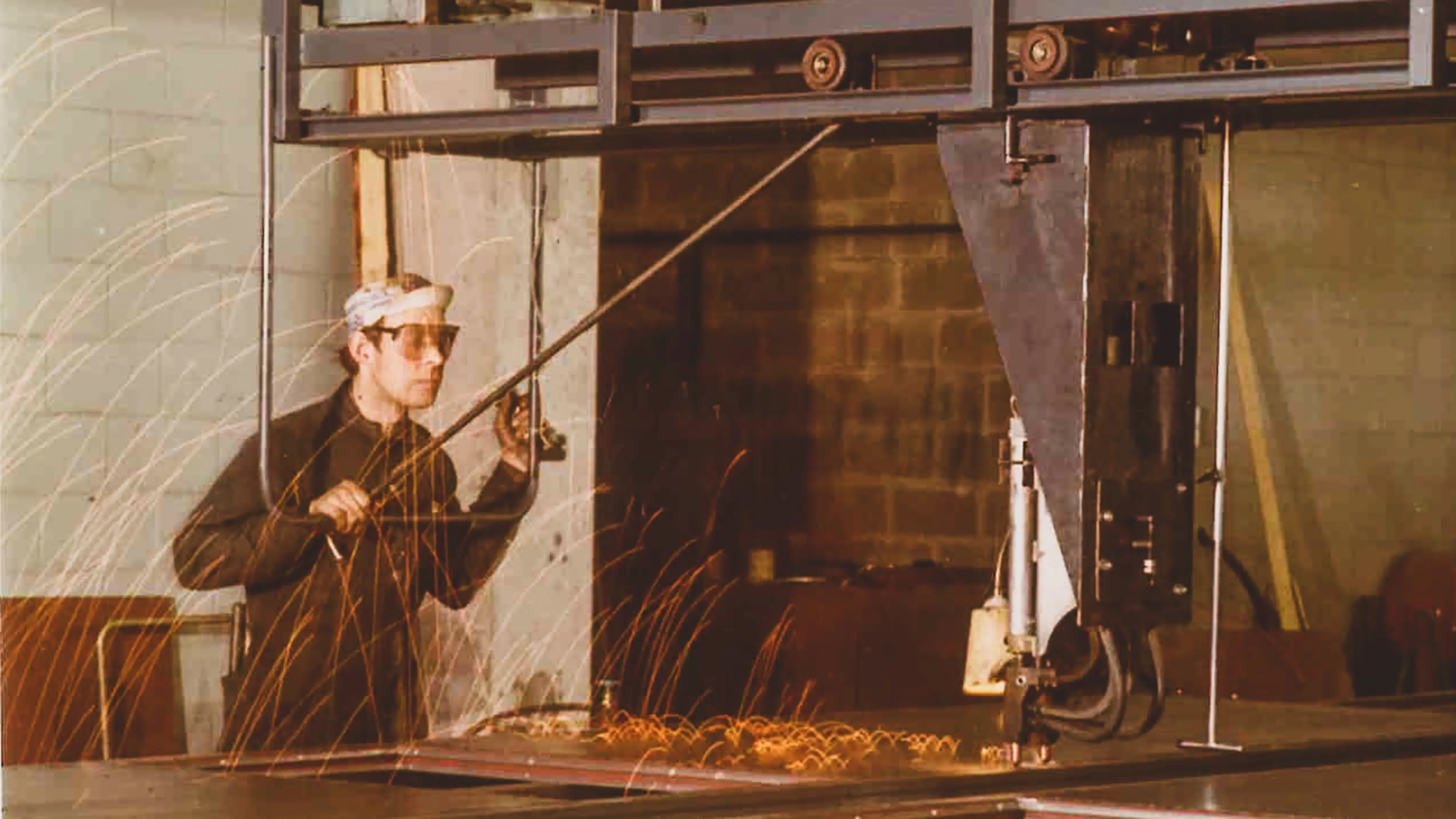 Historic picture from Torverk Industrial doors