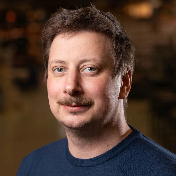 Mikael Andersson, säljare och montör av Torverkportar i Luleå och Norra Sverige